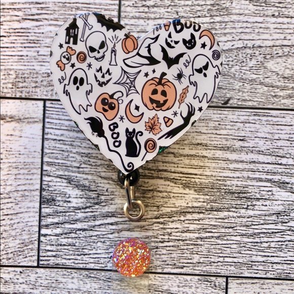 Halloween heart Badge Reel - Picture 2 of 4